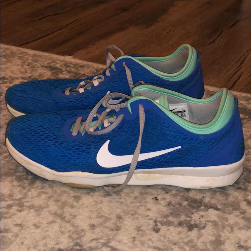 Nike shoes